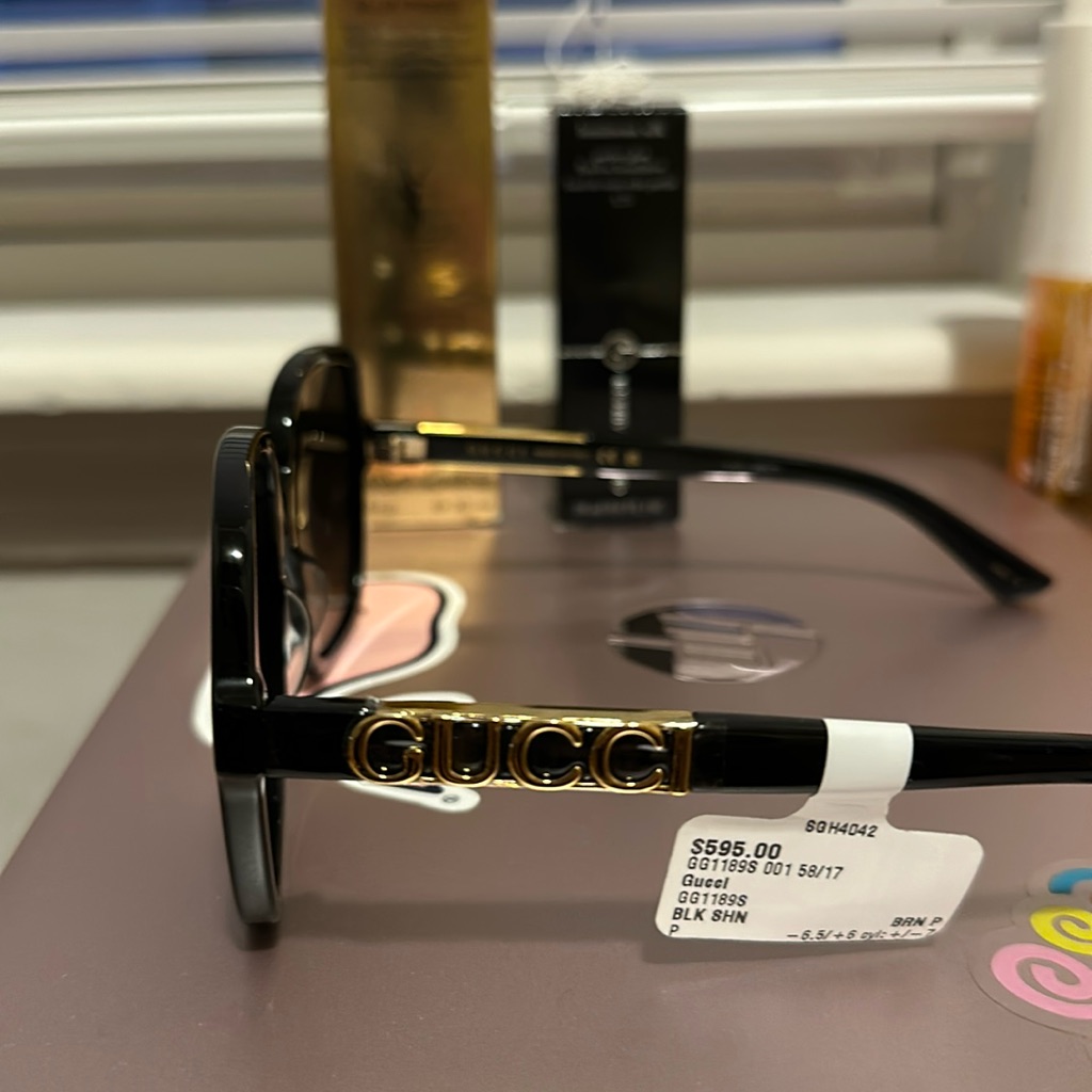 Gucci. Nwt..$595.00